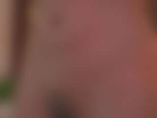 Live cam show with Soyalanaa - Public Toys on Camsoda