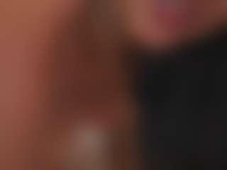 Soyalanaa's Live Sex Cam Show