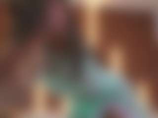 Soyalanaa's Live Sex Cam Show