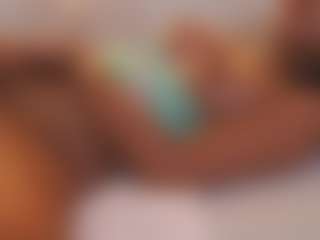Soyalanaa's Live Sex Cam Show