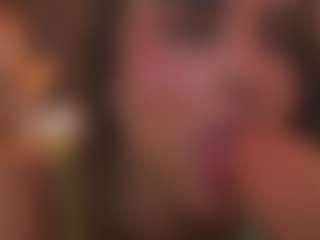 Soyalanaa's Live Sex Cam Show