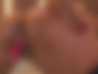 Soyalanaa's Live Sex Cam Show