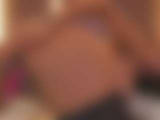 Live cam show with Soyalanaa - Bikini on Camsoda