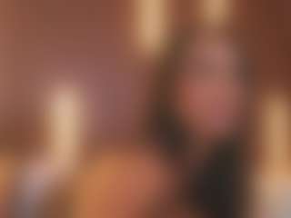 Live cam show with Soyalanaa - Bedroom on Camsoda