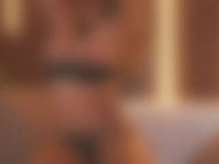 Live cam show with Soyalanaa - Brown Eyes Brown Hair on Dolls Live