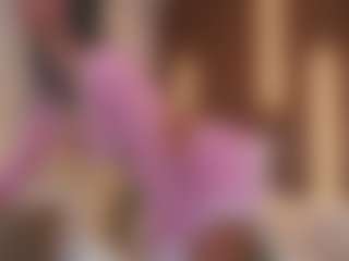 Live cam show with Soyalanaa - Brown Eyes Brown Hair on Camsoda