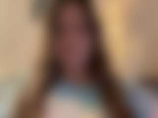 Live cam show with Pantiesofthefae - Brown Eyes on Dolls Live