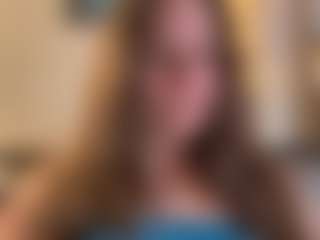 Live cam show with Pantiesofthefae - Brown Hair MILF on Camsoda
