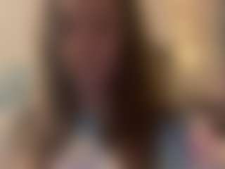 Live cam show with Pantiesofthefae - Amateur Brown Hair on Camsoda Late Night