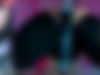 Live cam show with Miss Pawi - Blonde Hair on Latina Girls
