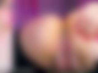 Live cam show with Miss Pawi - MILF on mypornchat.com