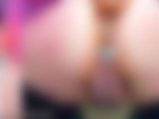 Miss Pawi's Live Sex Cam Show