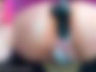 Miss Pawi's Live Sex Cam Show