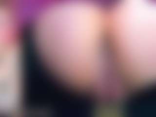 Miss Pawi's Live Sex Cam Show