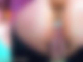 Miss Pawi's Live Sex Cam Show