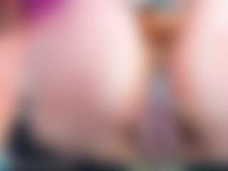 Live cam show with Miss Pawi - Blowjob on Dolls Live