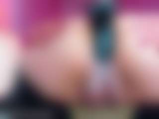 Miss Pawi's Live Sex Cam Show