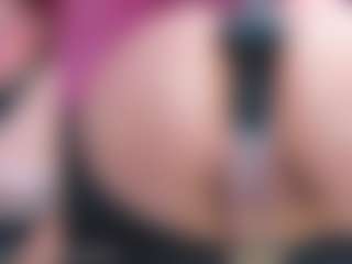 Miss Pawi's Live Sex Cam Show
