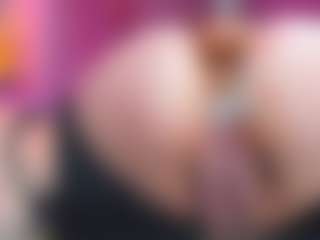 Miss Pawi's Live Sex Cam Show