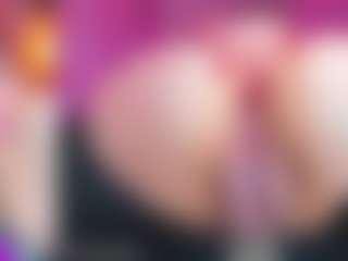 Miss Pawi's Live Sex Cam Show