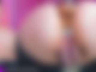 Miss Pawi's Live Sex Cam Show