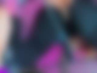Live cam show with Miss Pawi - Machine on googirlz