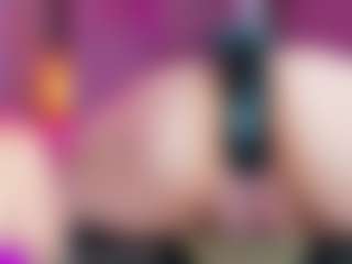 Miss Pawi's Live Sex Cam Show