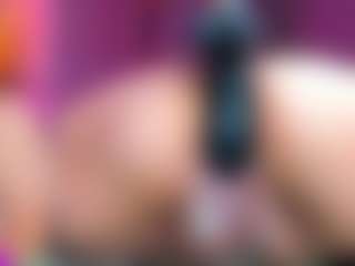 Miss Pawi's Live Sex Cam Show
