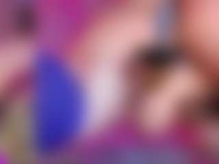 Live cam show with Miss Pawi - Amateur Big Tits on Camsoda