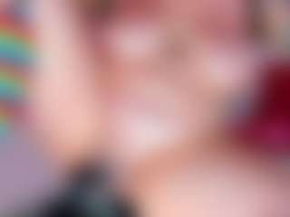 Live cam show with Miss Pawi - Blonde Hair on Camsoda