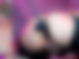 Miss Pawi's Live Sex Cam Show