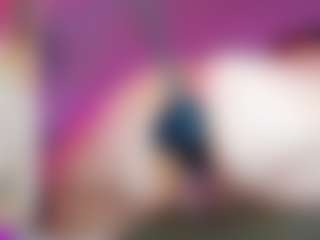 Miss Pawi's Live Sex Cam Show