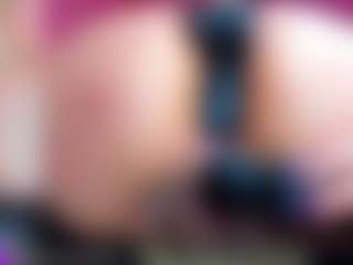 Miss Pawi's Live Sex Cam Show