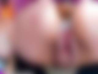 Live cam show with Miss Pawi - Blonde Hair Cum on Uber Horny