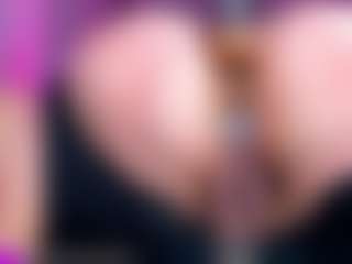 Miss Pawi's Live Sex Cam Show