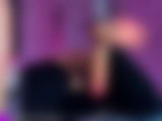 Miss Pawi's Live Sex Cam Show