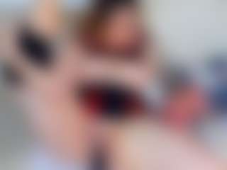 Live cam show with Miss Pawi - Blowjob Mature on Camsoda