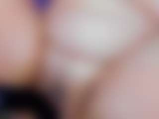 Miss Pawi's Live Sex Cam Show