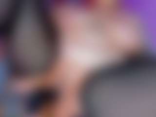 Live cam show with Miss Pawi - Blonde Hair MILF on mypornchat.com