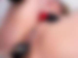 Live-camshow met Miss Pawi - Lush Curvy op Camsoda