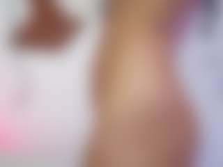 Live cam show with MaraMaxine - Thong on boobsie.com