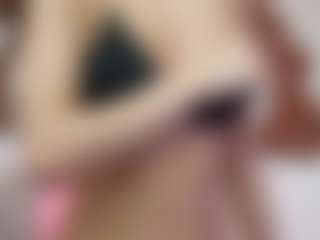 Live cam show with MaraMaxine - Big Tits Small Tits on Hubzter Live