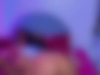 charlote-sweett's Live Sex Cam Show