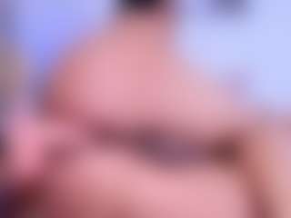 Live cam show with veruzca27 - Tease on SinfulBabes