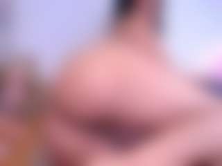 Live cam show with veruzca27 - Small Tits on AdultVida.com