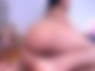 Live cam show with veruzca27 - White on AdultVida.com | colombia