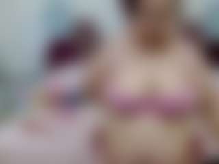 Live cam show with marianabbw - Middle Aged on UwU Esports