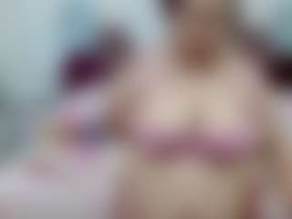 Live cam show with marianabbw - Middle Aged on pussylord.com