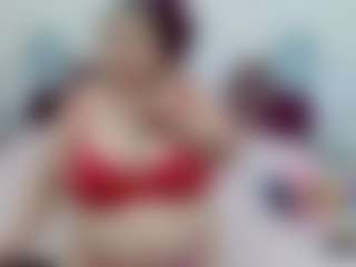 Live cam show with marianabbw - Brown Eyes on Cam Slut