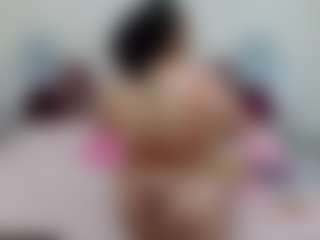 Performer in webcam MILF marianabbw in streaming live